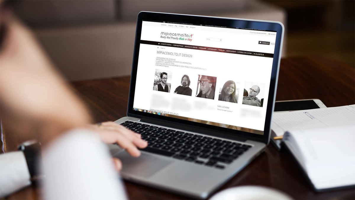 Pagina del team di un e-commerce di complementi d'arredo in metallo, con la scheda di Sara Lucarini come brand manager.
